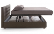 Catlin. Le Comfort, .            .  