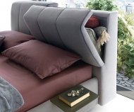  Inside. LeComfort, .          .     
