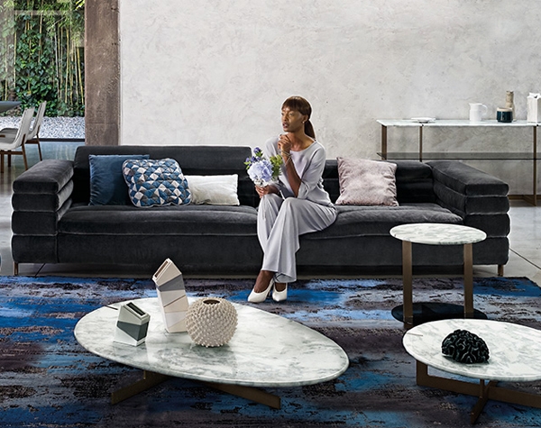 Mayfair.  Arketipo, .     .     - , 
