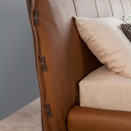  Cuff.  Bonaldo, .              