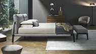  Kriss.  Bonaldo, .        .   