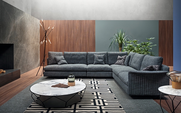  Only You.  Bonaldo, .     ,   ,    .