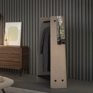 M Parentesi.  Bonaldo, .   .   , ,  