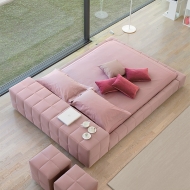  Squaring.  Bonaldo, . ,       .  