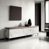  Cosmopolitan.  Bontempi, .     .     