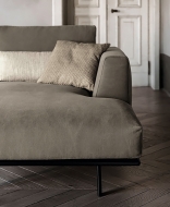  Dakota.  Bontempi, .    .     - , , 