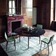  Glamour. Bontempi, .        , ,   .   