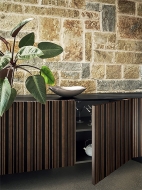  Stripes.  - Calligaris, .       .    