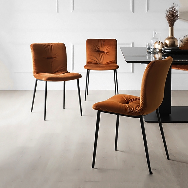 Annie, Calligaris.              .