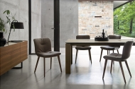  Annie.  - Calligaris, .    .     ,