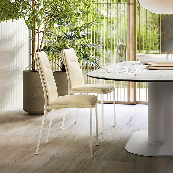 Carmen, Calligaris.         .
