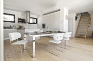  Claire.  - Calligaris, .          .  