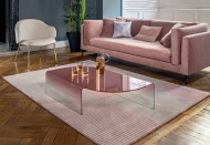 ,        ,  Eiffel.  - Calligaris, .