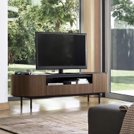  Lake.  - Calligaris, .       .   