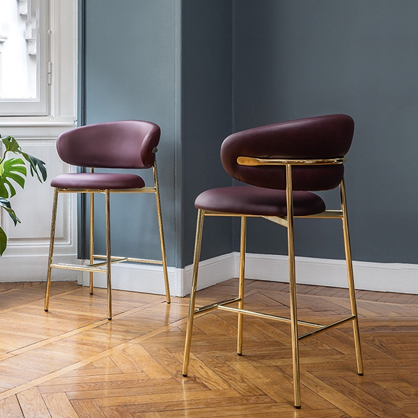 Oleandro, Calligaris.      .  ,    .