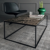  Thin.  - Calligaris, .    .      - 