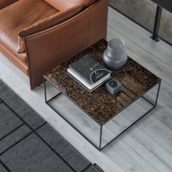  Thin.  - Calligaris, .    .      - 