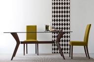  Tokyo.  - Calligaris, .        ,  .  