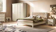  Giotto.  Camelgroup, .    .       -  ,