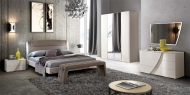   ,  Luna.  Camelgroup, .       -  , 