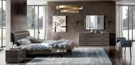     ,  Maia.  Camelgroup, .       -  