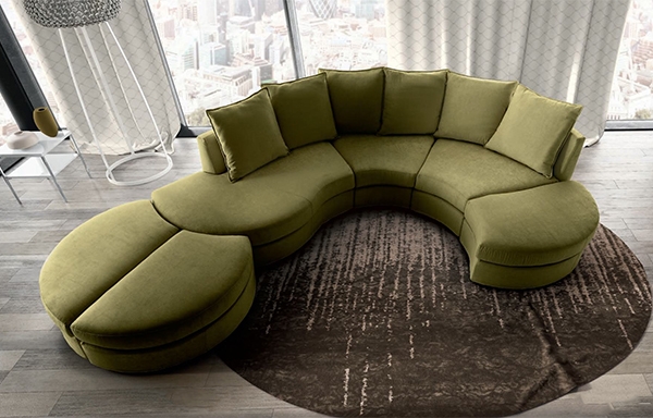  New York.  Camelgroup, .    .     - , 