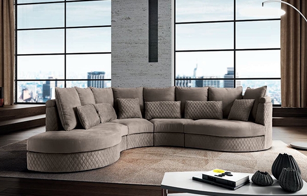  New York.  Camelgroup, .    .     - , 