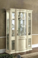  Torroani.  Camelgroup, .      -  , , , 
