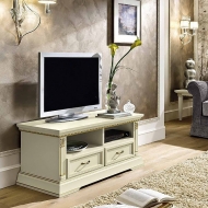  Treviso White.  Camelgroup, .      .  