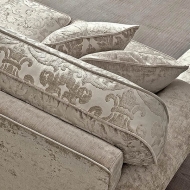  Treviso.  Camelgroup, .       .   