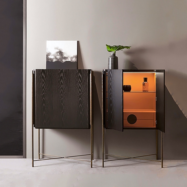 Shanghai Cabinet, Cantori.           .