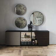  Aston.  Cattelan, .       .    -