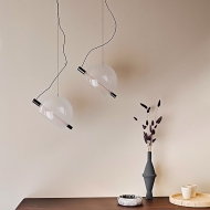  Cody.  Cattelan, .        LED .   