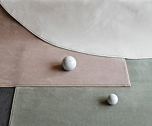 Kimi, Cattelan.   .