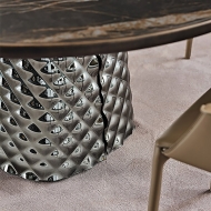  Kimi.  Cattelan, .    .   ,   