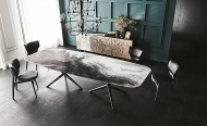  Atlantis.  Cattelan, .        ,   