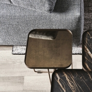  Benny.  Cattelan, .    .      -  