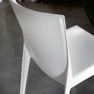  Beverly.  Cattelan, .   ,    .    