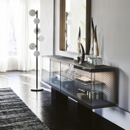  Boutique.  Cattelan, .         .  