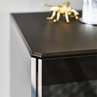  Boutique.  Cattelan, .         .  