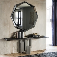  Emerald.  Cattelan, .      ,  .  