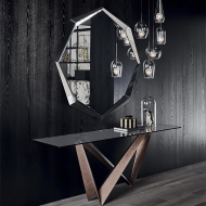  Emerald.  Cattelan, .      ,  .  