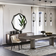  Emerald.  Cattelan, .      ,  .  