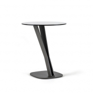  Falco.  Cattelan, .      .    - , 
