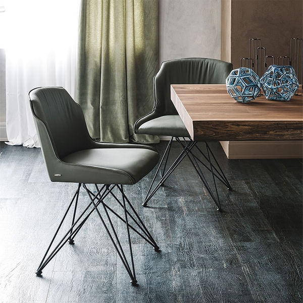 Flaminia, Cattelan.        ,  .