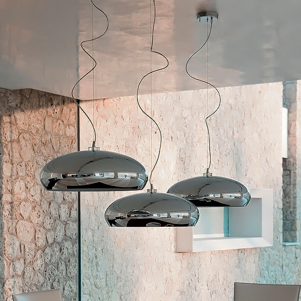 Hublot, Cattelan.       .