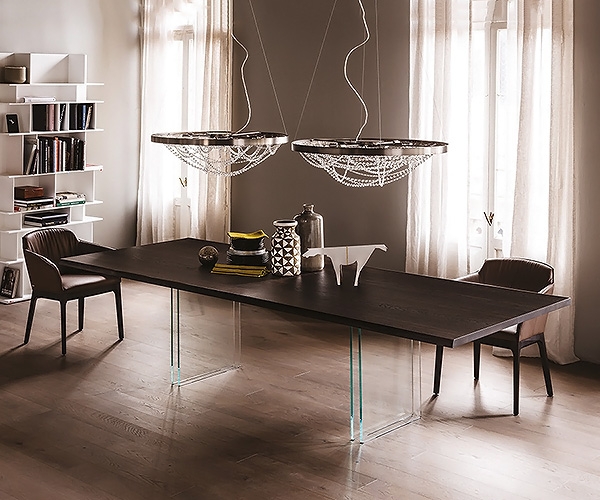 Ikon, Cattelan.            .