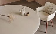 Maxim.  Cattelan, .       .    