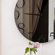  Moment.  Cattelan, .    .   , , 