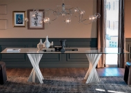  Oktopus.  Cattelan, .   .     - ,  